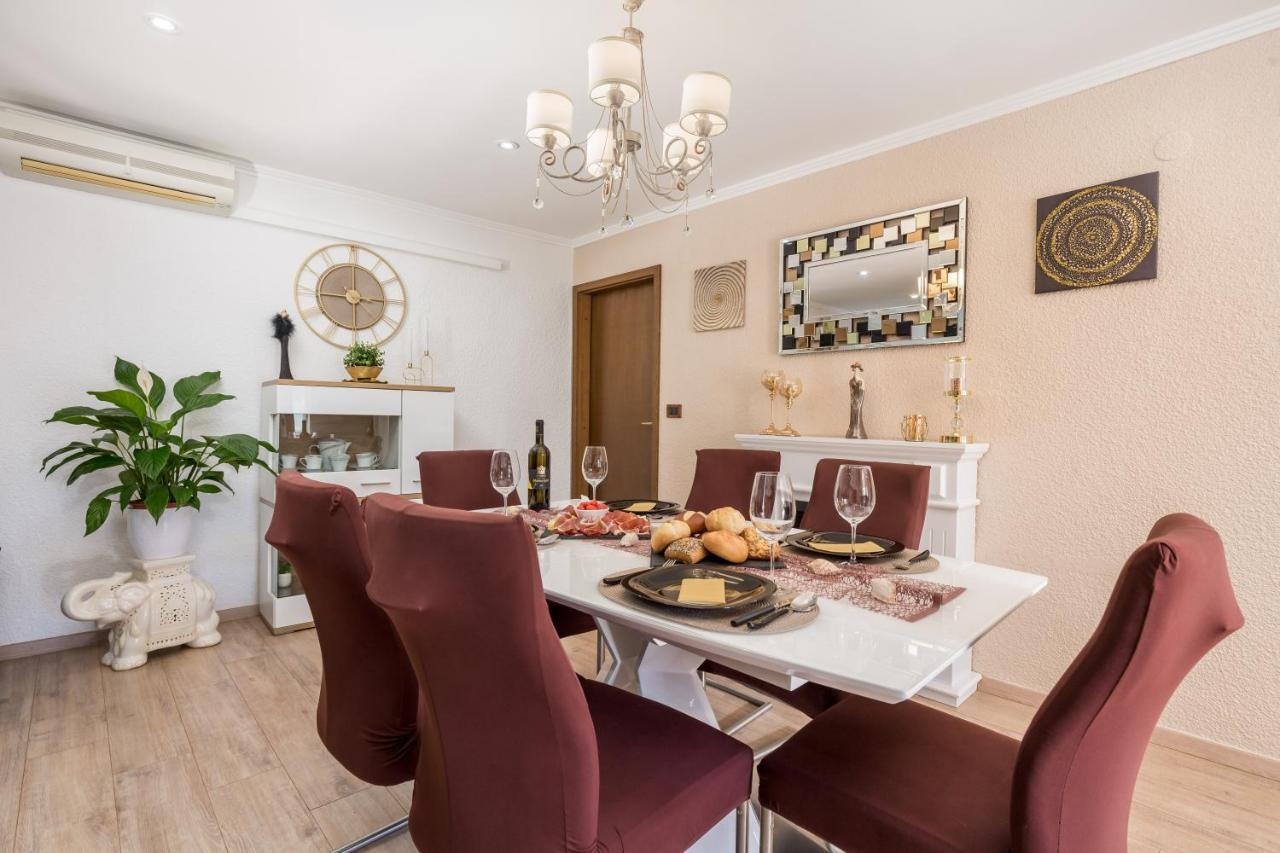 Villa Summer Oasis Dobrinj Bagian luar foto